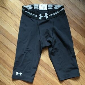 Under Armour Dark Compression Shorts